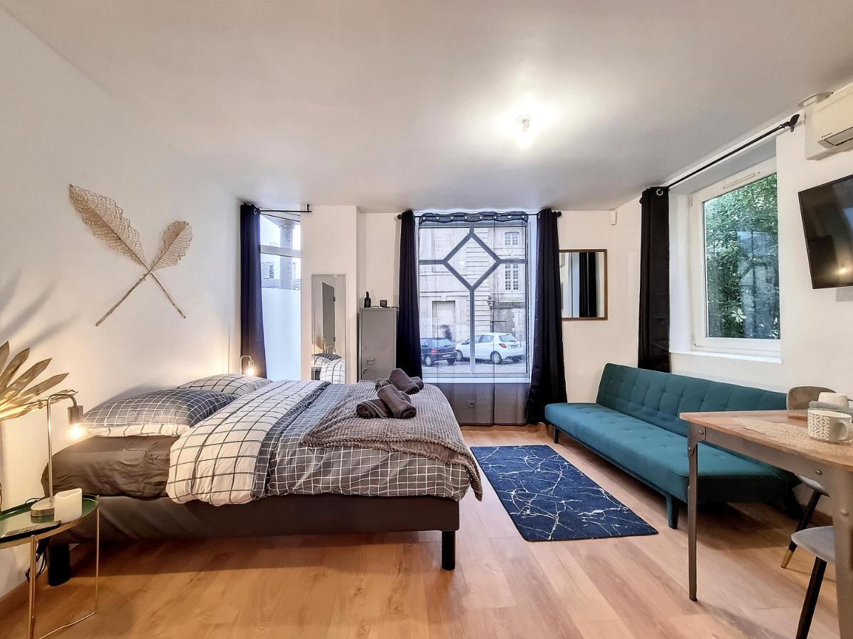 Agathe Apartment Rouen Bagian luar foto