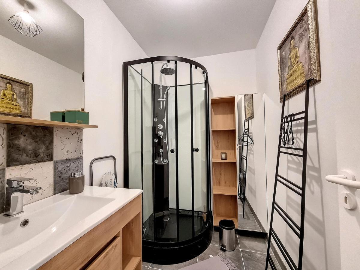Agathe Apartment Rouen Bagian luar foto