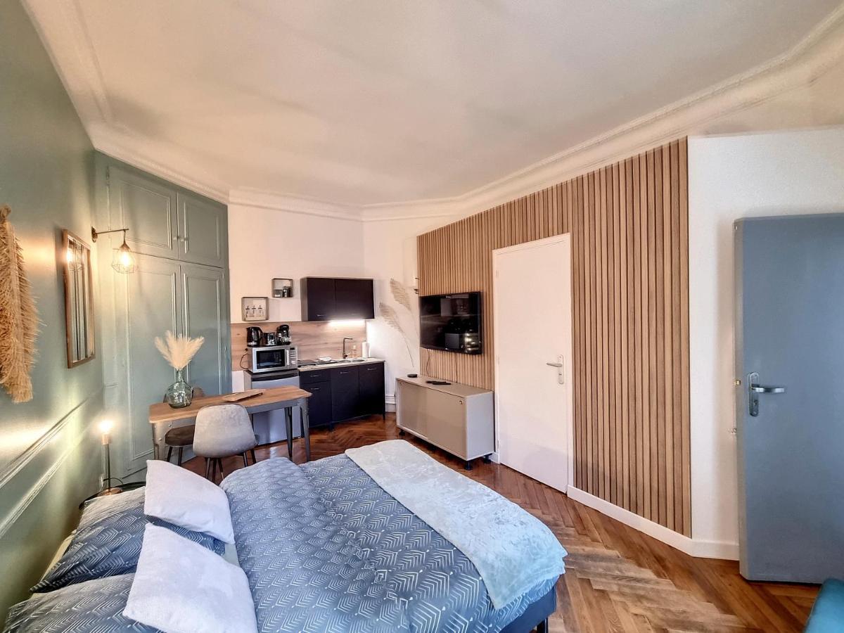 Agathe Apartment Rouen Bagian luar foto